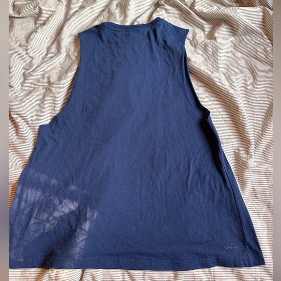 adidas sleeveless workout tank - Picture 3 of 3